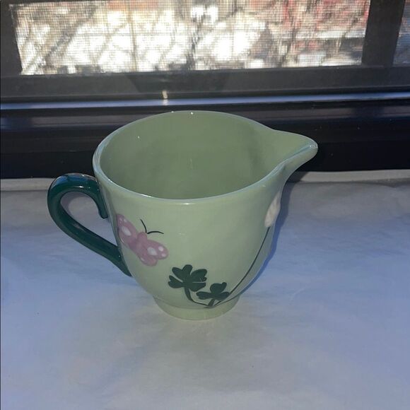 ❤️Mint Green Creamer with Butterfly and Clover Design - Picture 3 of 7